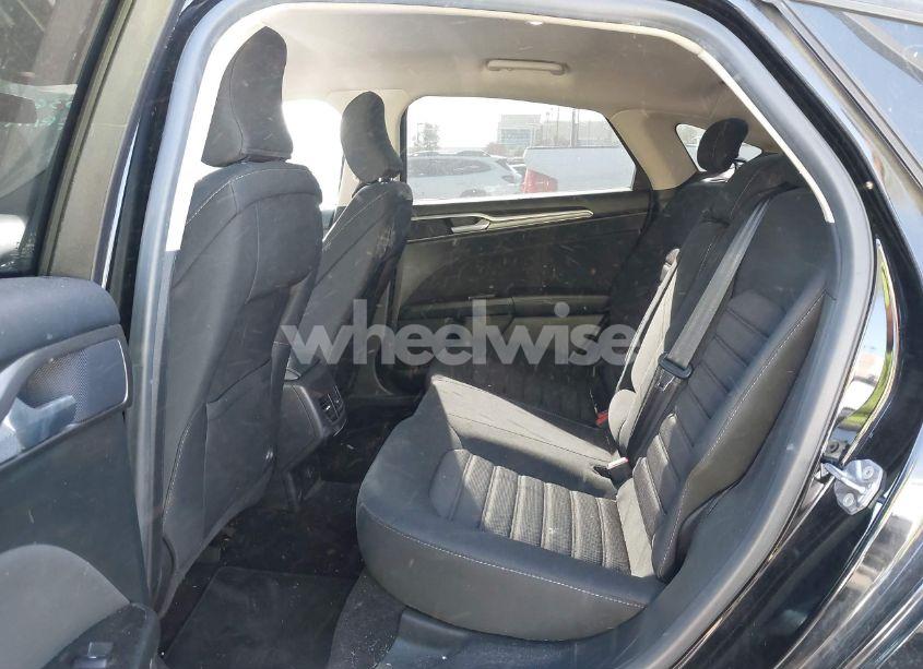 Photo 8 of 2017 Ford Fusion SE (VIN 3FA6P0H79HR299593)