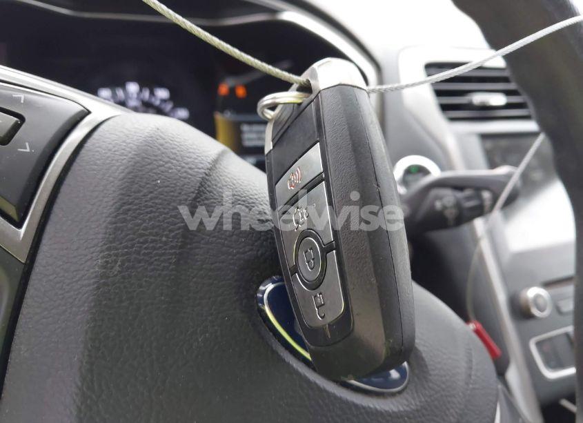 Photo 11 of 2017 Ford Fusion SE (VIN 3FA6P0H79HR338988)