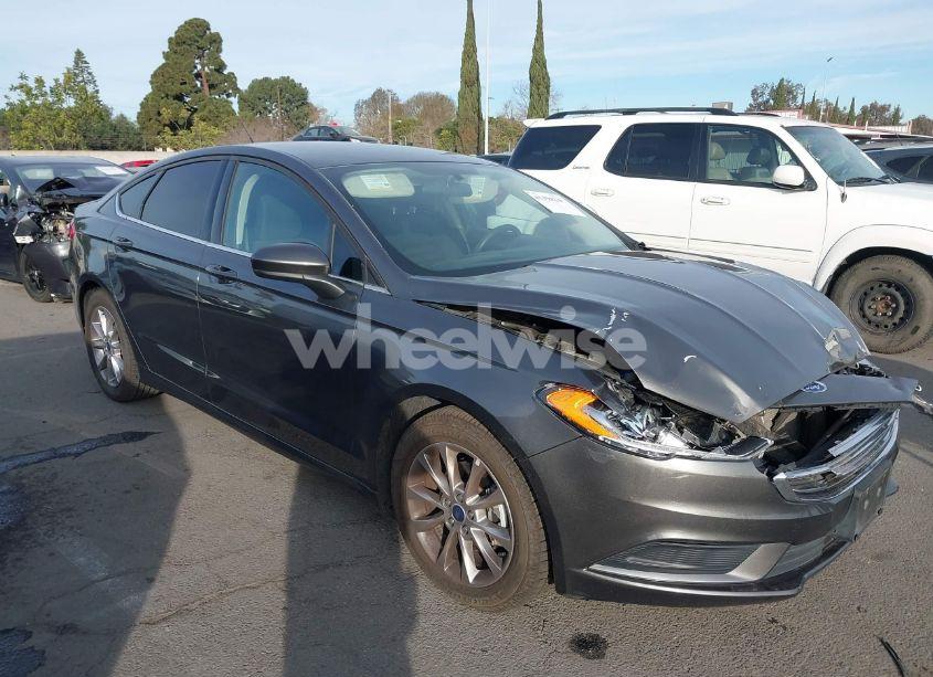 Photo 13 of 2017 Ford Fusion SE (VIN 3FA6P0H79HR379542)