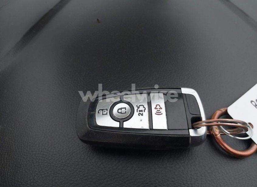 Photo 11 of 2017 Ford Fusion SE (VIN 3FA6P0H79HR383395)