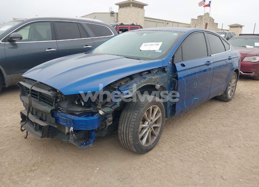 Photo 2 of 2017 Ford Fusion SE (VIN 3FA6P0H79HR383395)