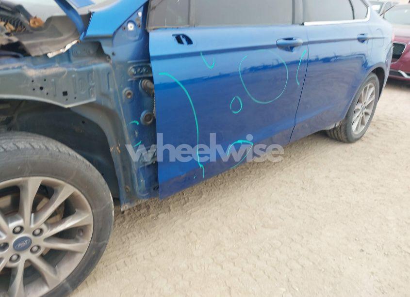 Photo 6 of 2017 Ford Fusion SE (VIN 3FA6P0H79HR383395)