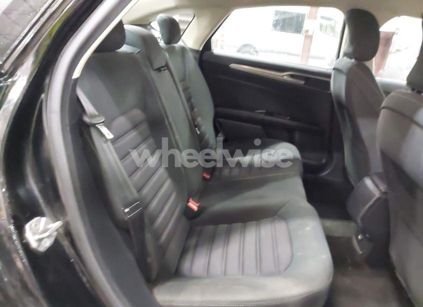 Photo 8 of 2017 Ford Fusion SE (VIN 3FA6P0H79HR384207)