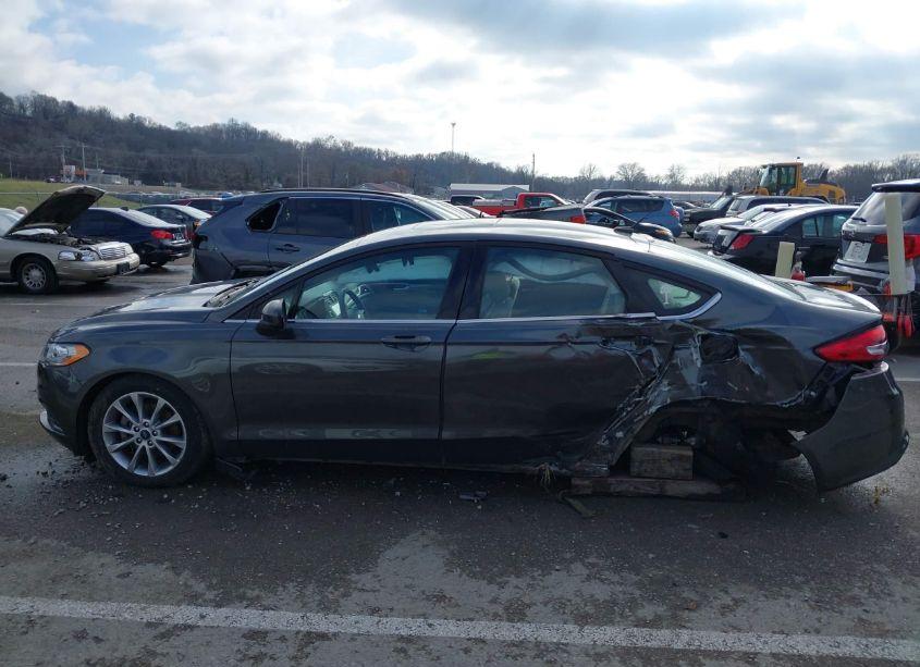 Photo 14 of 2017 Ford Fusion SE (VIN 3FA6P0H79HR407372)