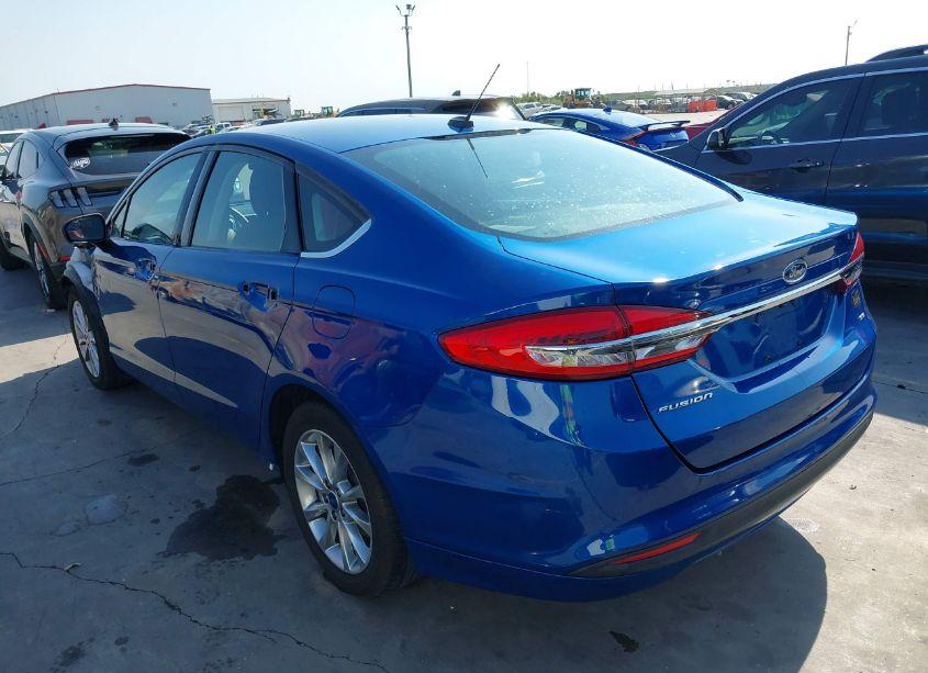 Photo 3 of 2017 Ford Fusion SE (VIN 3FA6P0H79HR416301)