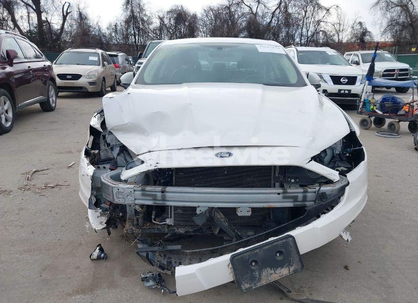 Photo 6 of 2018 Ford Fusion SE (VIN 3FA6P0H79JR107451)