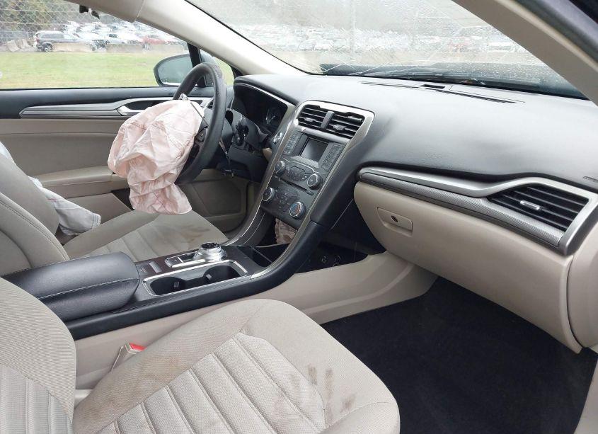 Photo 5 of 2018 Ford Fusion SE (VIN 3FA6P0H79JR118207)