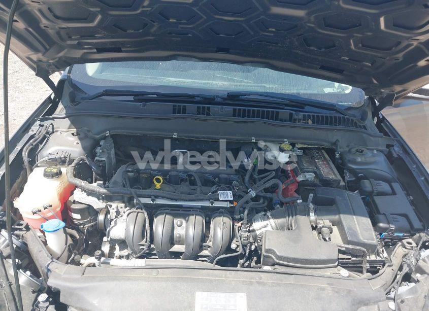 Photo 10 of 2020 Ford Fusion SE (VIN 3FA6P0H79LR118534)