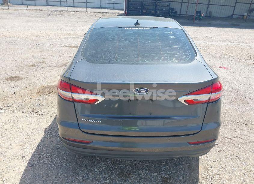 Photo 17 of 2020 Ford Fusion SE (VIN 3FA6P0H79LR118534)