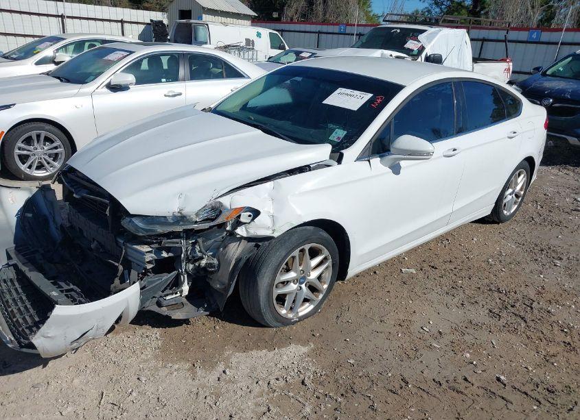 Photo 2 of 2013 Ford Fusion SE (VIN 3FA6P0H7XDR102344)
