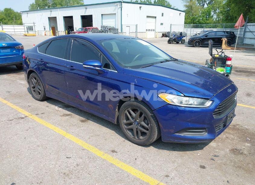 2013 Ford Fusion SE (VIN 3FA6P0H7XDR105003) main photo