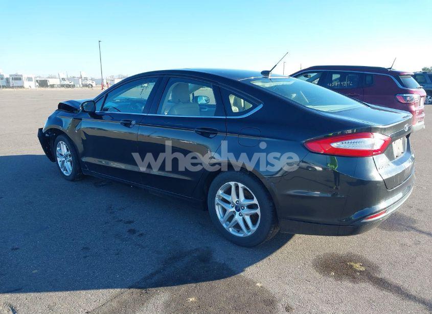 Photo 3 of 2013 Ford Fusion SE (VIN 3FA6P0H7XDR113716)
