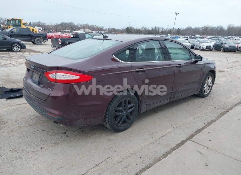 Photo 4 of 2013 Ford Fusion SE (VIN 3FA6P0H7XDR131553)
