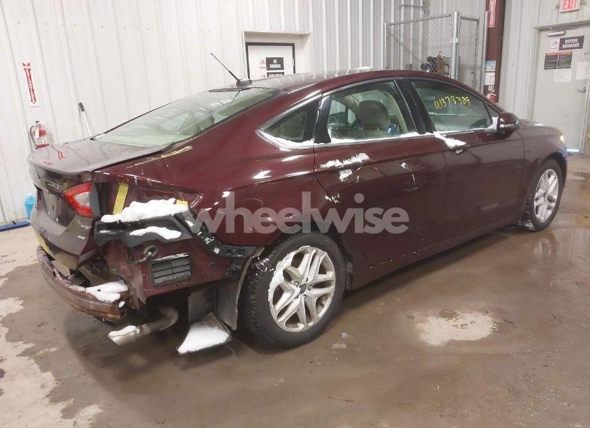 Photo 4 of 2013 Ford Fusion SE (VIN 3FA6P0H7XDR139362)