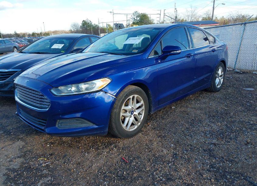 Photo 2 of 2013 Ford Fusion SE (VIN 3FA6P0H7XDR203643)