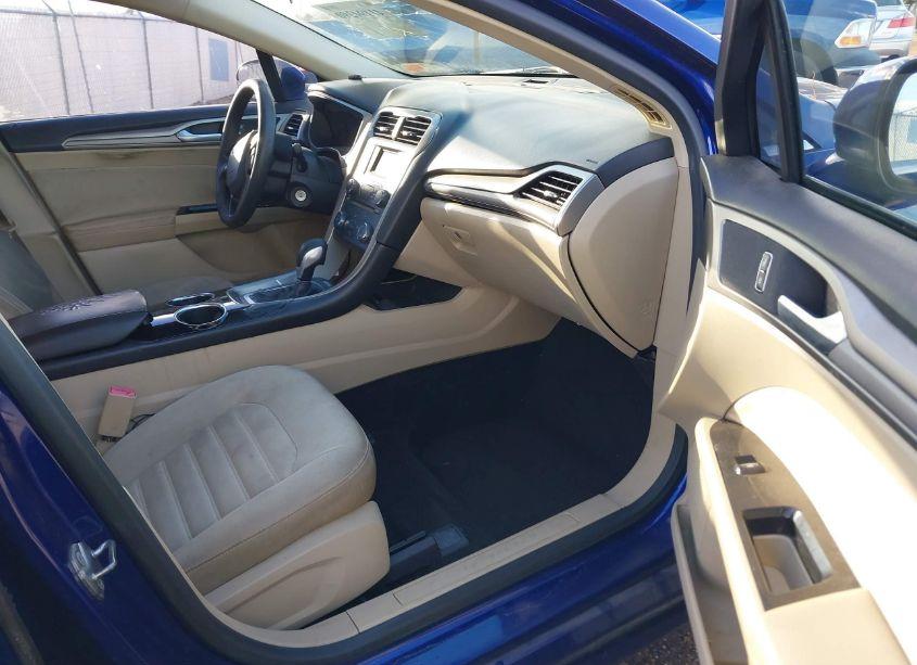 Photo 5 of 2013 Ford Fusion SE (VIN 3FA6P0H7XDR203643)