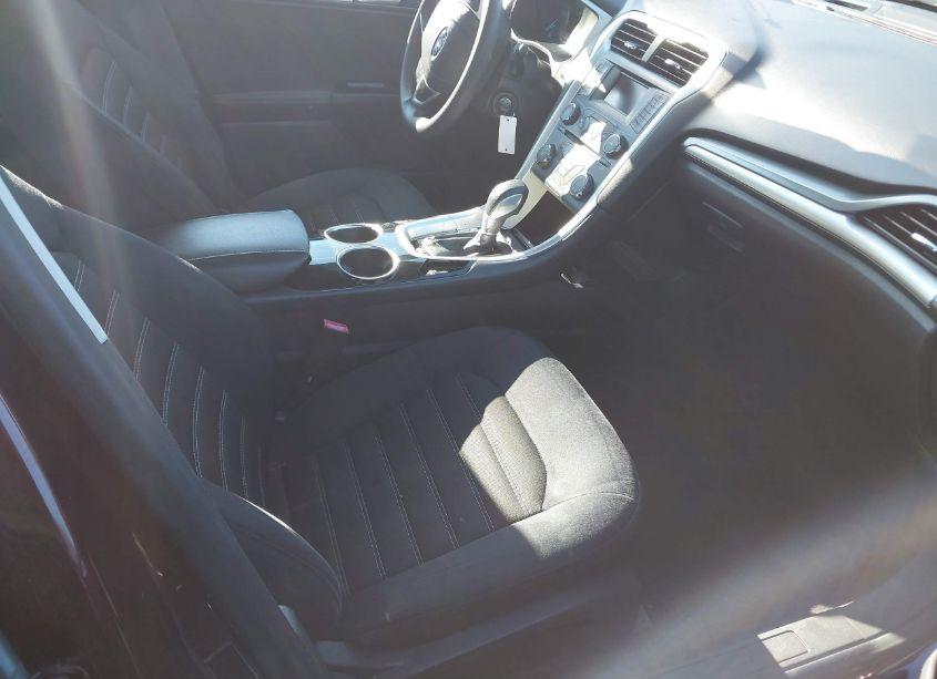 Photo 5 of 2013 Ford Fusion SE (VIN 3FA6P0H7XDR213041)