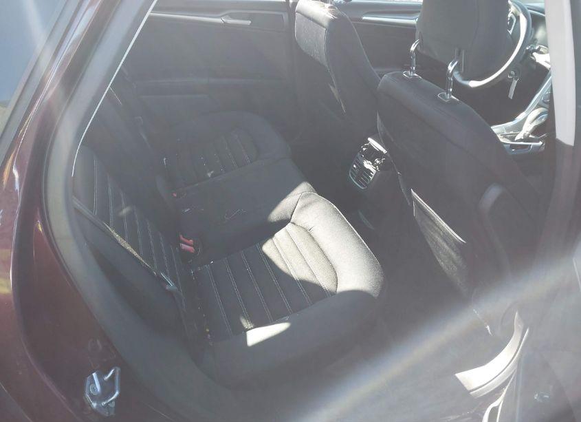 Photo 8 of 2013 Ford Fusion SE (VIN 3FA6P0H7XDR213041)