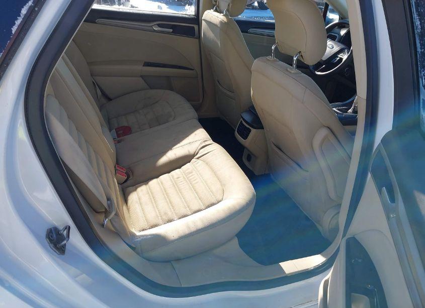 Photo 8 of 2013 Ford Fusion SE (VIN 3FA6P0H7XDR216814)