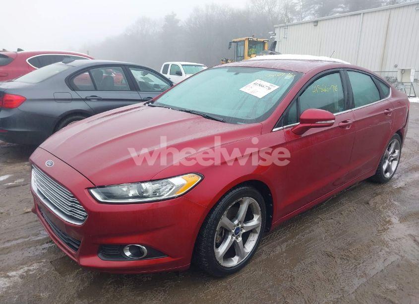 Photo 2 of 2013 Ford Fusion SE (VIN 3FA6P0H7XDR234293)
