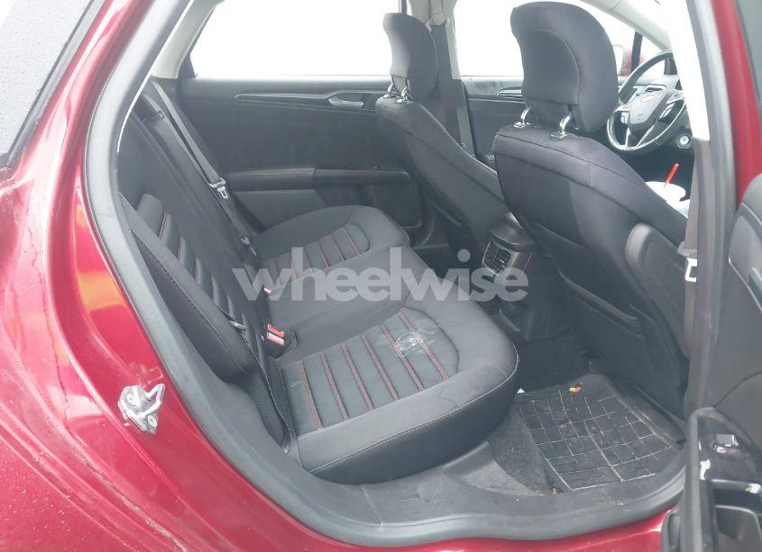 Photo 8 of 2013 Ford Fusion SE (VIN 3FA6P0H7XDR234293)