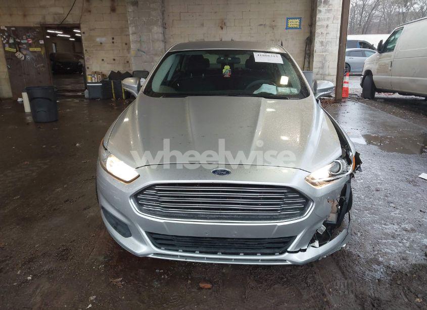 Photo 12 of 2013 Ford Fusion SE (VIN 3FA6P0H7XDR335866)