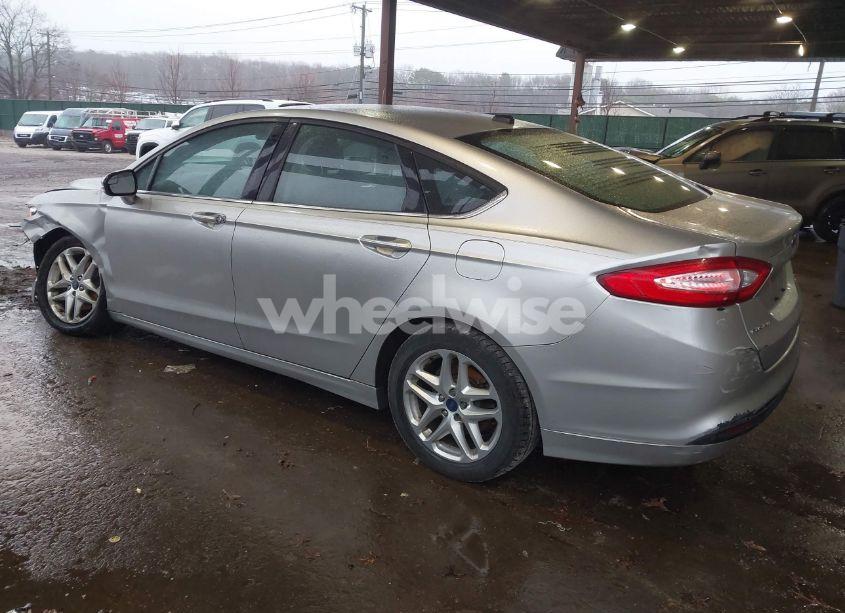 Photo 3 of 2013 Ford Fusion SE (VIN 3FA6P0H7XDR335866)