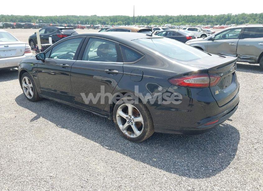 Photo 3 of 2013 Ford Fusion SE (VIN 3FA6P0H7XDR335902)