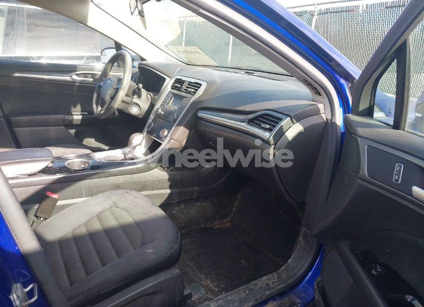 Photo 5 of 2013 Ford Fusion SE (VIN 3FA6P0H7XDR359598)