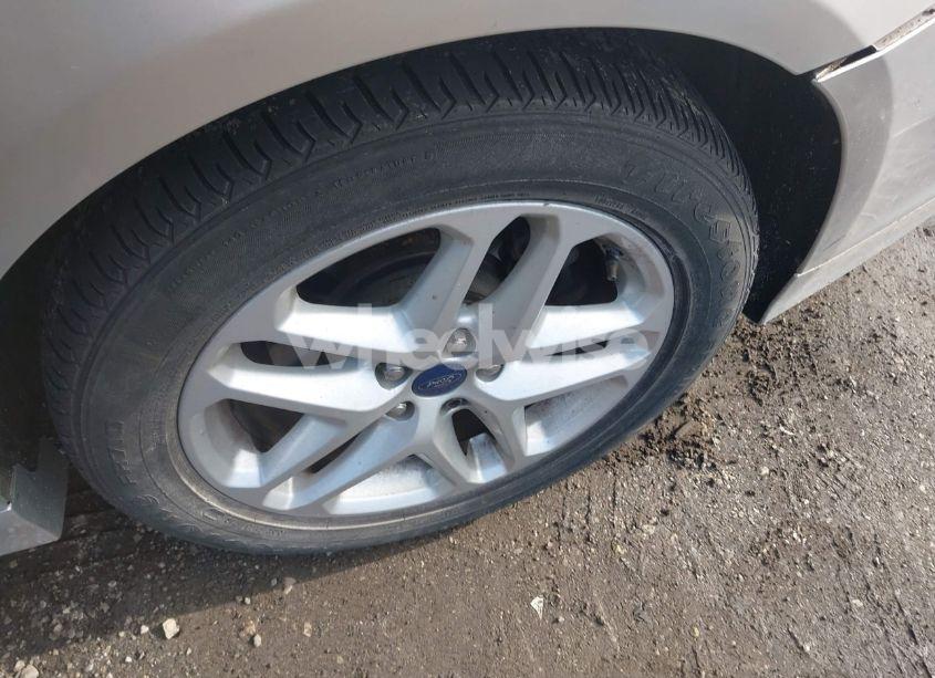 Photo 12 of 2013 Ford Fusion SE (VIN 3FA6P0H7XDR360931)