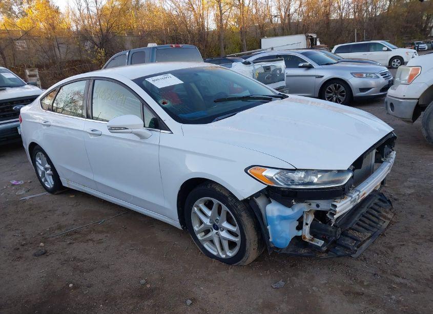 2013 Ford Fusion SE (VIN 3FA6P0H7XDR361741) main photo