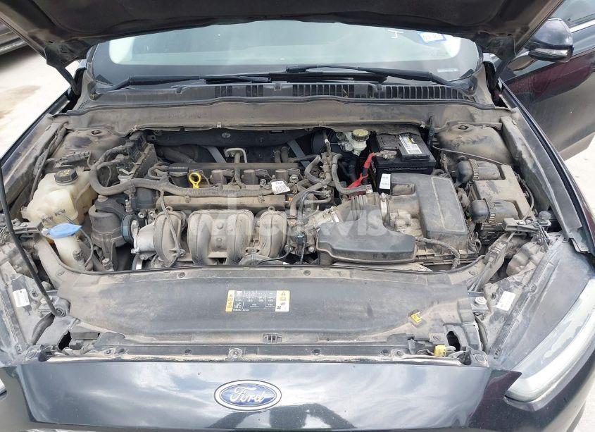 Photo 10 of 2014 Ford Fusion SE (VIN 3FA6P0H7XER110784)