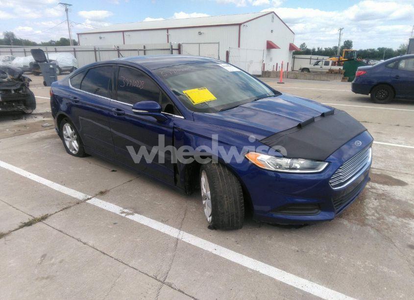 2014 Ford Fusion SE (VIN 3FA6P0H7XER131327) main photo