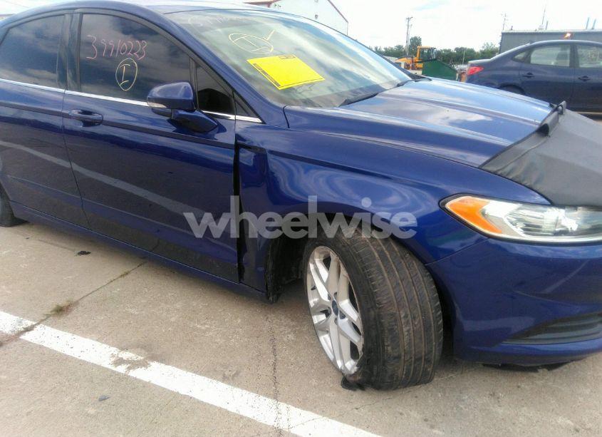 Photo 6 of 2014 Ford Fusion SE (VIN 3FA6P0H7XER131327)