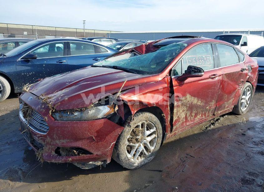 Photo 2 of 2014 Ford Fusion SE (VIN 3FA6P0H7XER174839)
