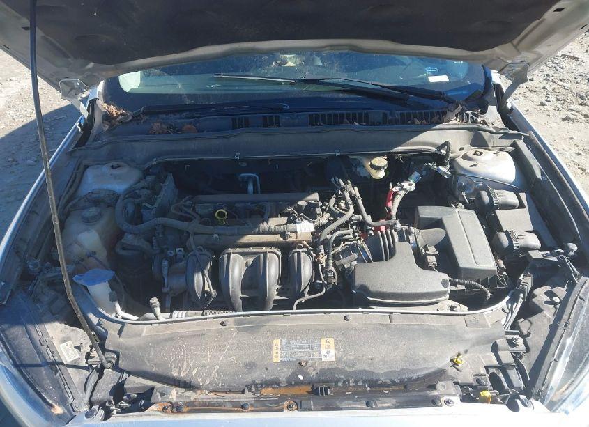 Photo 10 of 2014 Ford Fusion SE (VIN 3FA6P0H7XER245201)