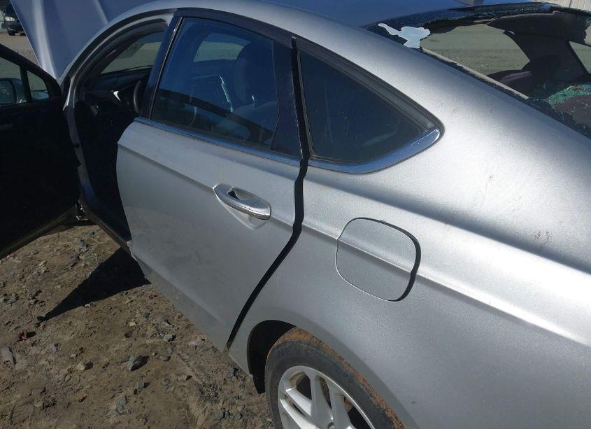 Photo 13 of 2014 Ford Fusion SE (VIN 3FA6P0H7XER245201)