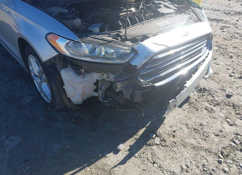 Photo 15 of 2014 Ford Fusion SE (VIN 3FA6P0H7XER245201)