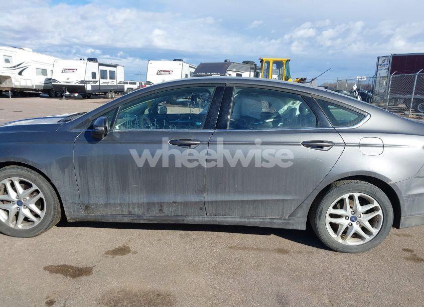 Photo 14 of 2014 Ford Fusion SE (VIN 3FA6P0H7XER262676)