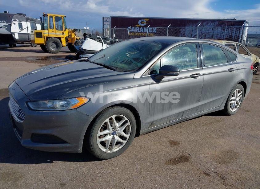 Photo 2 of 2014 Ford Fusion SE (VIN 3FA6P0H7XER262676)