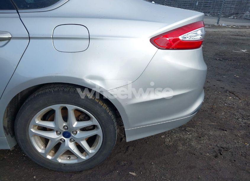 Photo 13 of 2014 Ford Fusion SE (VIN 3FA6P0H7XER276254)