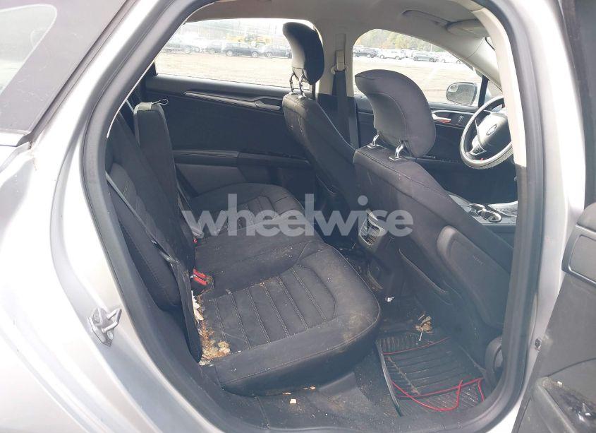 Photo 8 of 2014 Ford Fusion SE (VIN 3FA6P0H7XER276254)