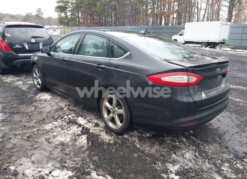 Photo 3 of 2014 Ford Fusion SE (VIN 3FA6P0H7XER303145)
