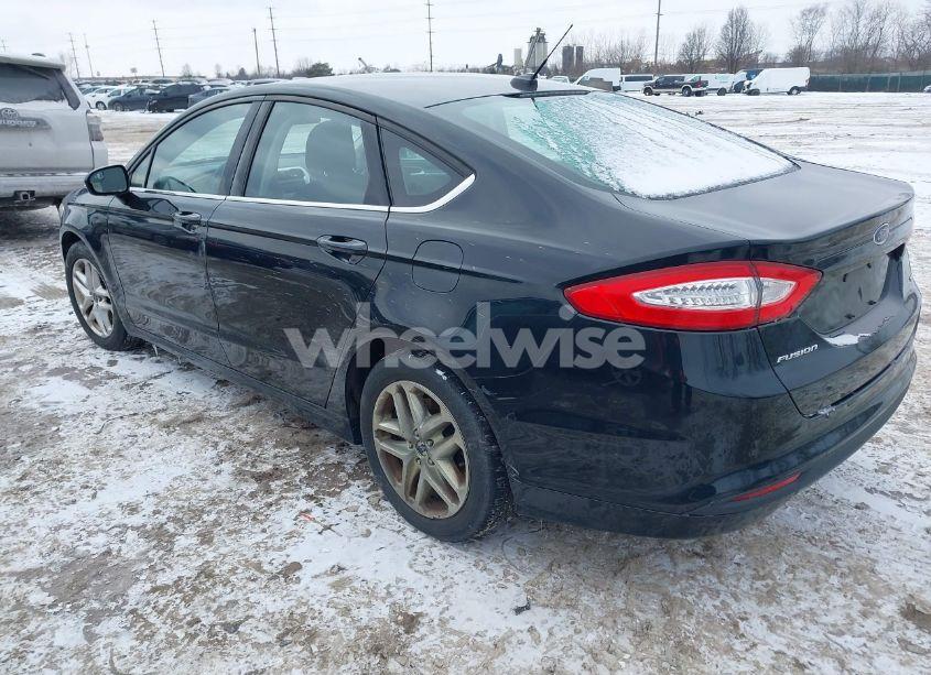 Photo 3 of 2014 Ford Fusion SE (VIN 3FA6P0H7XER338218)