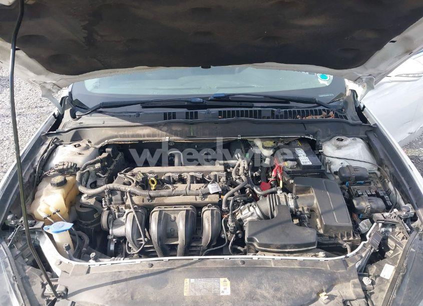 Photo 10 of 2014 Ford Fusion SE (VIN 3FA6P0H7XER344908)