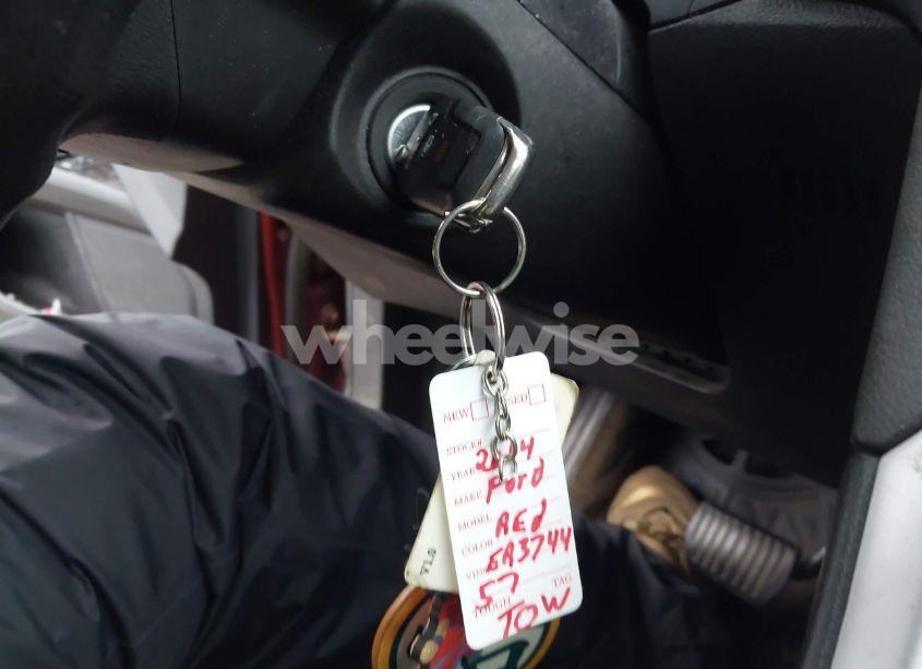 Photo 11 of 2014 Ford Fusion SE (VIN 3FA6P0H7XER374457)