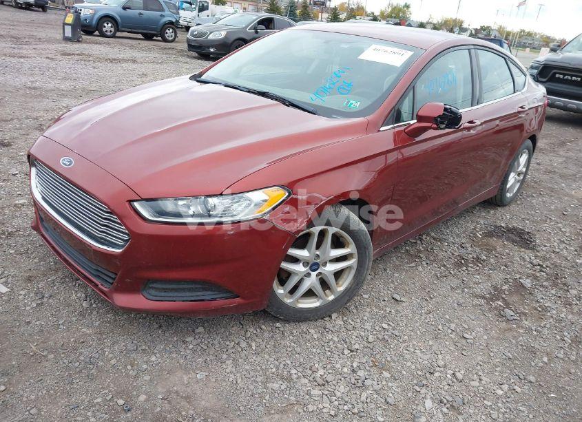 Photo 2 of 2014 Ford Fusion SE (VIN 3FA6P0H7XER374457)