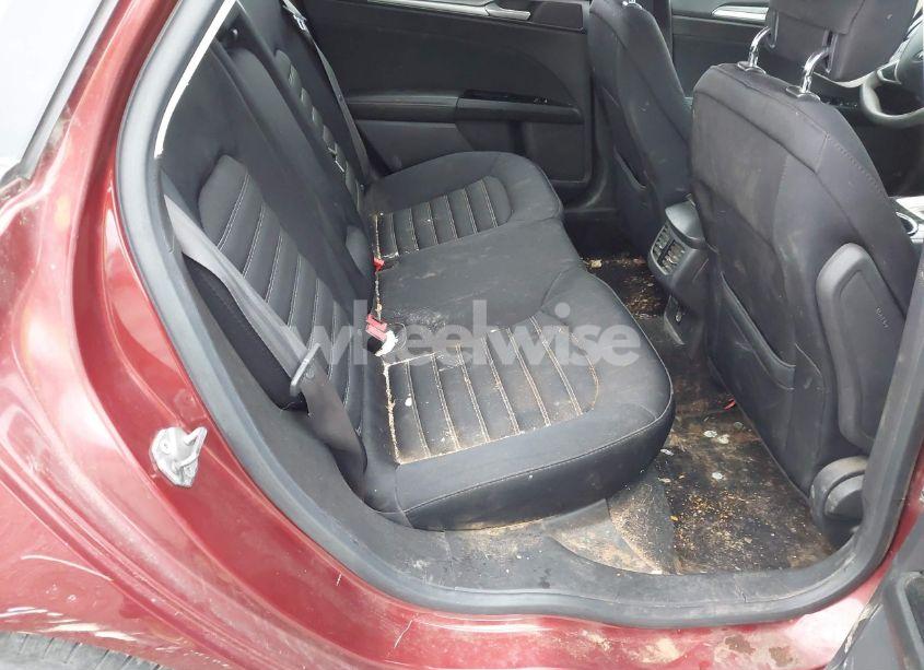 Photo 8 of 2014 Ford Fusion SE (VIN 3FA6P0H7XER374457)