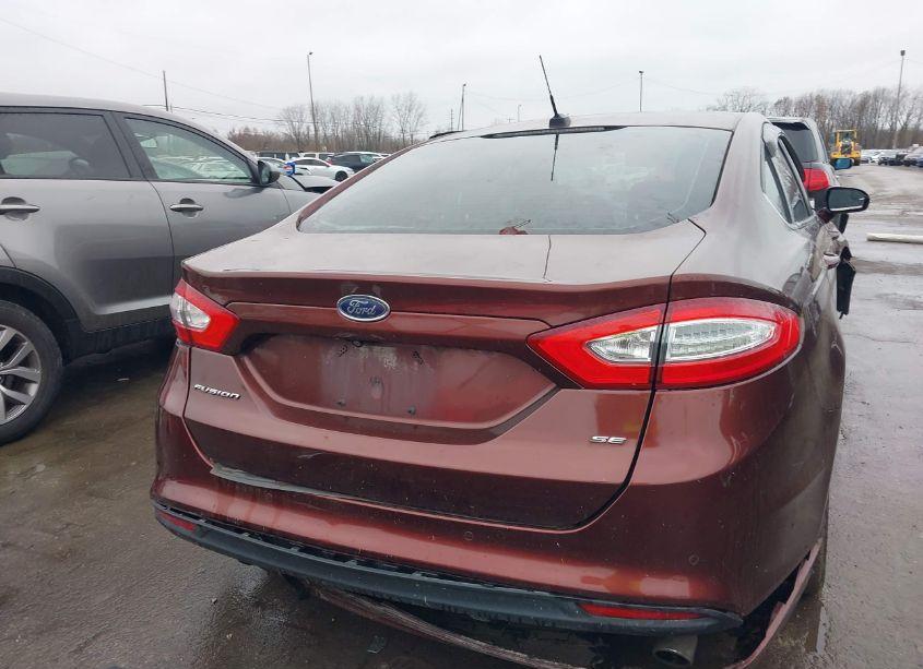 Photo 15 of 2015 Ford Fusion SE (VIN 3FA6P0H7XFR122208)