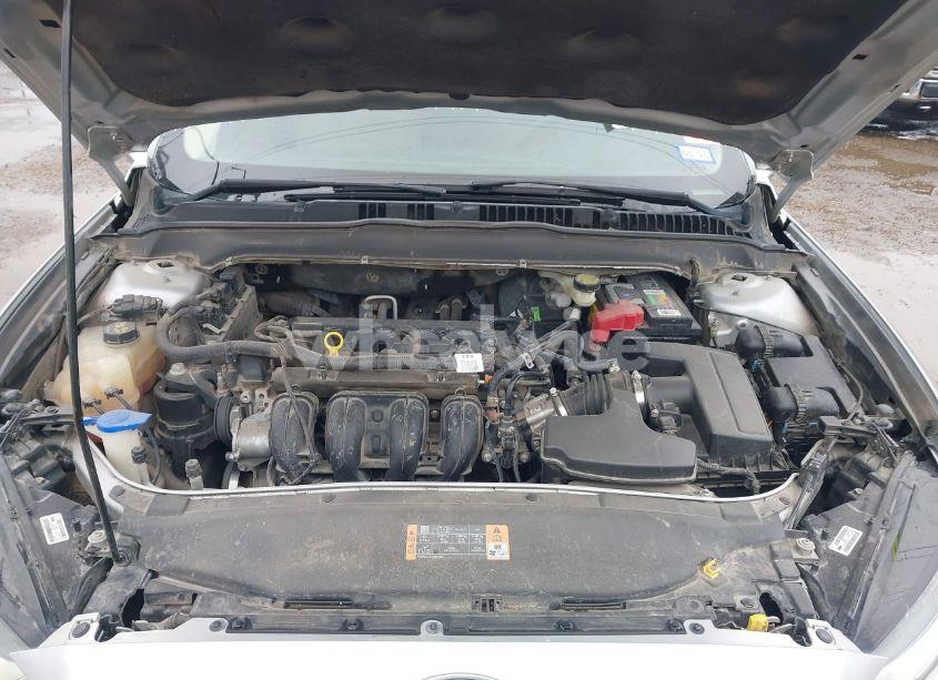 Photo 10 of 2015 Ford Fusion SE (VIN 3FA6P0H7XFR138344)